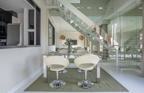 Recoletos Apartment | Luminous duplex penthouse in the Salamanca Neighborhood