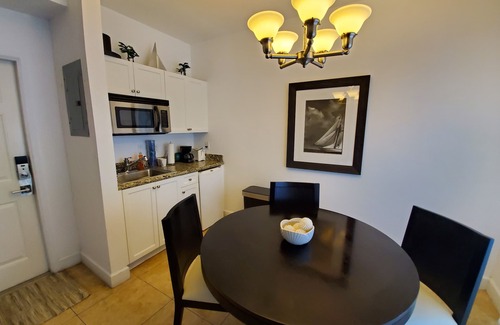 Alice Town Apartment | "Luna Beach" Studio Villa