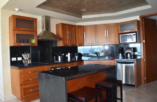 Puerto Penasco Condo | Luna Blanca by Kivoya