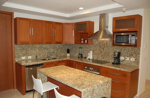 Puerto Penasco Condo | Luna Blanca Resort Beachfront 2 Bedroom Condo - Unit# 303