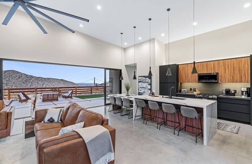 Yucca Valley House | Luna Ridge by Fieldtrip | New Modern Luxury Home with Hot Tub & Views