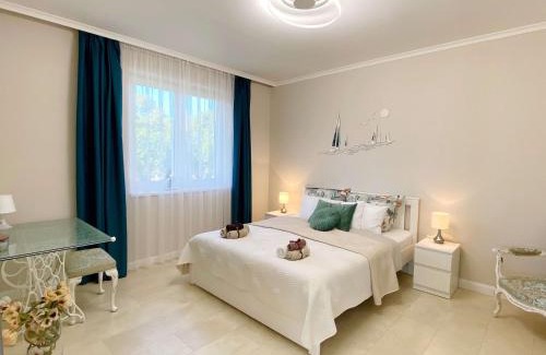 Balatonakali Apartment | Luna Rossa Boutique Apartman