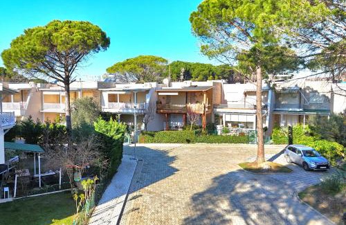 Ishem Apartment | Lura 3 Holiday Homes 257