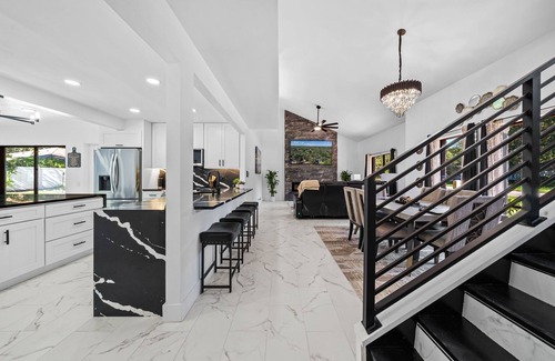 Temple Terrace House | Lux 2 King Suite, Sleeps15 Pool Oasis TampaUSF,BuschGardens,HardRock Casino