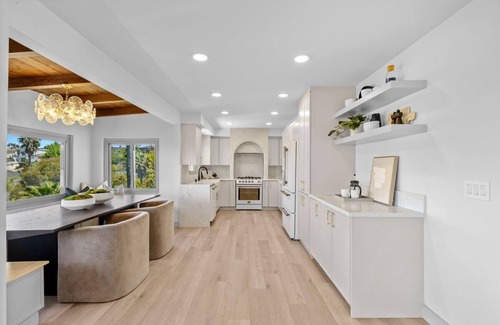 Del Cerro House | Lux 3M Estate Pool 16+ AC