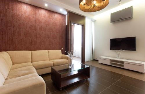 Petrovskoye Apartment | Lux apartment on Lyapunova