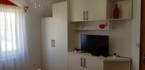 Zemun Apartment | Lux Apartments With Pool Dex