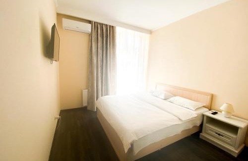 Dniprovs'kyi District Apartment | Lux appartment, Comfort town, Kiev