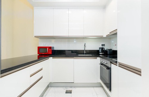 Business Bay Apartment | Lux BnB I Amna Tower I Panaromic Views