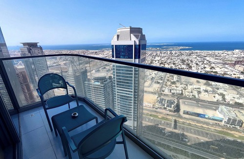 Downtown Dubai Apartment | Lux BnB Paramount Ocean View