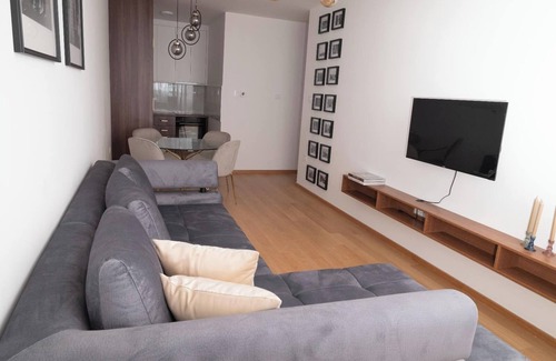 Novi Sad Apartment | LUX,CENTAR,GARAZA