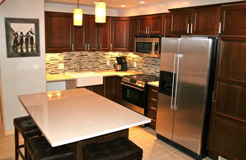Frisco Condo | Lux Condo 1BR/1BA in Mountainside - KING bed - Free Wifi 500+mbps - HUGE Shower