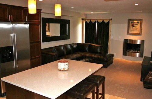 Frisco Condo | Lux Condo 1BR/1BA in Mountainside - KING bed - Free Wifi 500+mbps - HUGE Shower
