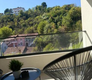 Kisela Voda Apartment | LUX Duplex KJ Skopje