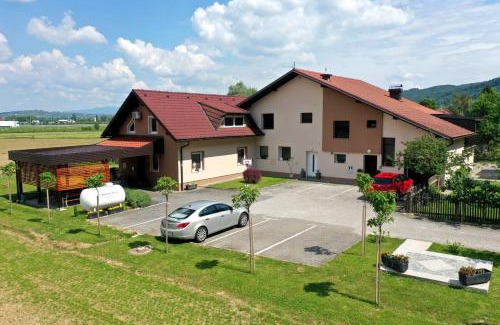 Catez ob Savi Apartment | Lux Living Apartments BUDIČ near Terme Čatež