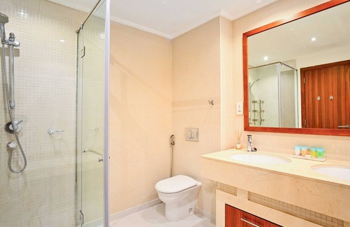 Al Sufouh 2 Apartment | LUX | Marina Promenade 2 BR Prime location Apt