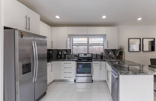 North Miami Beach Villa | ★ Lux Miami Villa - 10min to Beach
