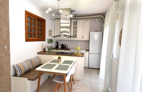 Epanomi Apartment | Lux Mint Apartment - A modern Luxury place with Sea View