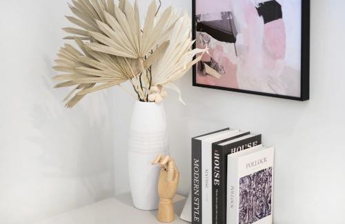 Miranda House | Lux & New 5-BR Townhouse for family