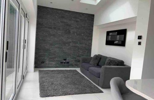 Thornton-Cleveleys House | Lux nights away