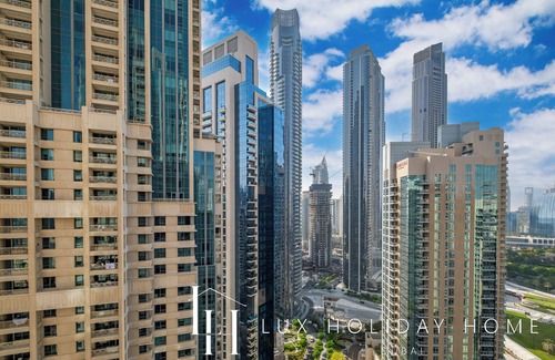 Downtown Dubai Apartment | LUX The Burj Khalifa Fountain View Suite