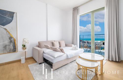 Dubai Apartment | LUX - The La Mer Sea View Suite 3