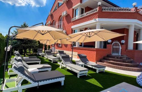 Nis Villa | Lux Villa Mitimago