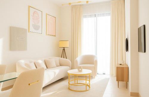 Jumeirah Village Circle Apartment | Luxe 1BR 15mins-Beach Best Infinity Pool -Jumeirah Village Circle, JVC ,Dubai