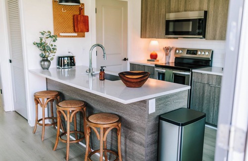 Athens Apartment | Luxe 1BR Home Base by MHM Luxury Properties