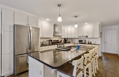 Wilmington House | Luxe 3 BR Townhome near Trolly Square Wilmington