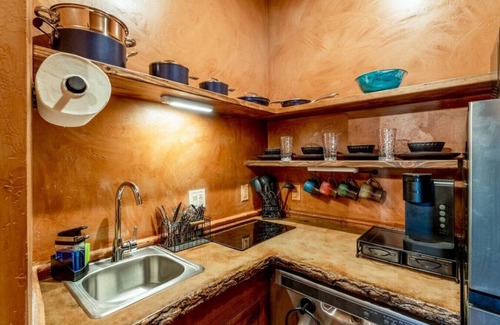 Virgin RV Rental | Luxe Cliff Dwelling Perfect for Romantic Getaway