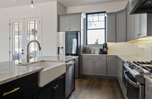 Smithville Other | Luxe Farmhouse Hot Tub & Game Room Minto Boat Ramp