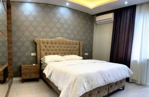 Iskenderpasa Apartment | Luxe!! First flr 2+1 Modern Apt in Center
