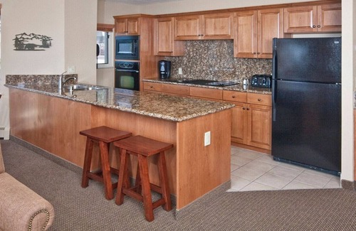 Tahoe Village Villa | Luxe Heavenly Villa | Pools, Fitness Centre