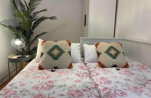 Maria Auxiliadora Apartment | Luxe Home Centro de Vigo YBH35