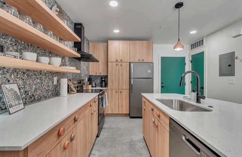 Downtown Salt Lake City Apartment | Luxe One Bedroom Suite