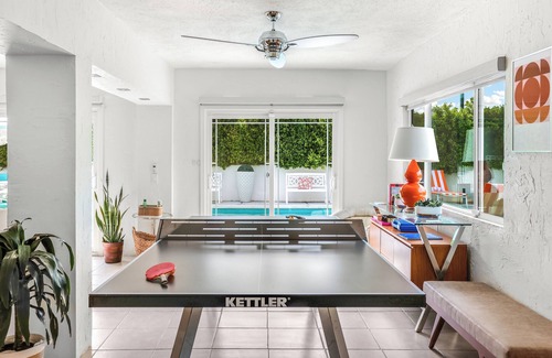 Racquet Club West House | Luxe Retreat: Fab Pool /2 Hot Tubs /Views - A Ryson Property