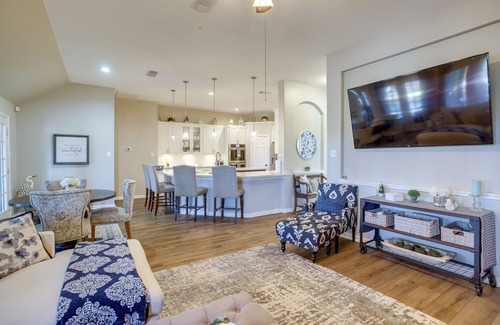 Klein House | Luxe Texas Vacation Rental Home w/Private Pool