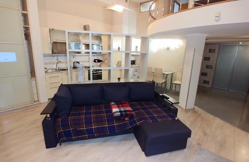Besarabka Apartment | Luxe. Two bedrooms. 1 Shota Rustaveli str. Centre