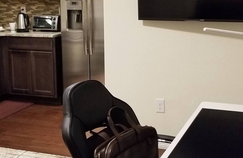 Parker House | Luxery Parker suite with full amenities , Near DTC, Downtown & Red Rocks