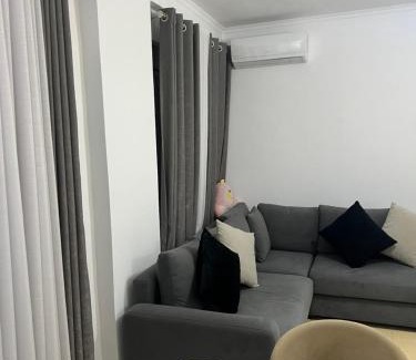 Shkembi i Kavajes Apartment | Luxewave apartaments