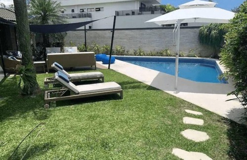 Barra da Tijuca House | LUXOBRASIL #RJ93 House in Del Lago 05 Bedrooms Vacation Rentals