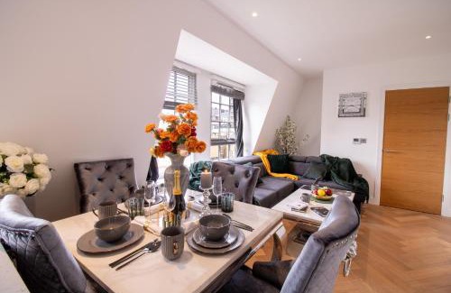 City of Westminster Apartment | Luxurious 1-Bedroom Penthouse in Marble Arch 71