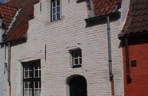 Historical Center Bruges House | Luxurious 17th century Bruges house in the historical city center