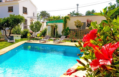 Orgiva Cottage | Luxurious 19th Century Villa with Orange Fountains Gardens and Private Pool