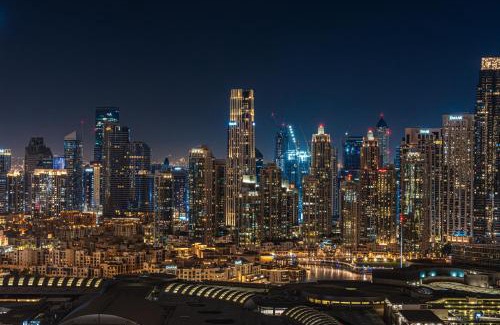 Za'abeel 2 Apartment | Luxurious 2-BR Apt Pool, Gym & Burj Khalifa View