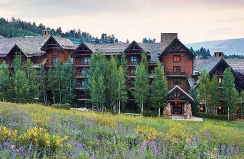 Avon Condo | Luxurious 2BDR. Ski-in/out. Free Lift Tickets during your stay.