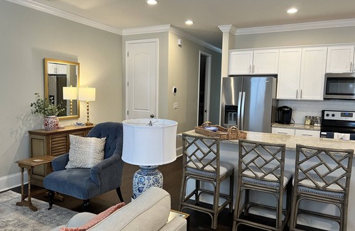 Oxford Condo | Luxurious 3BR Condo at The Mill of Oxford is perfect for enjoying Oxford!