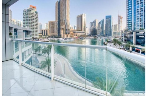 Dubai Marina Apartment | Luxurious 4-Bedroom Duplex VILLA Apartment near JBR