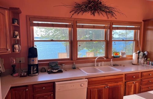 Kewadin House | "Luxurious 4BR/4BA Retreat on Torch Lake - Perfect for Families"